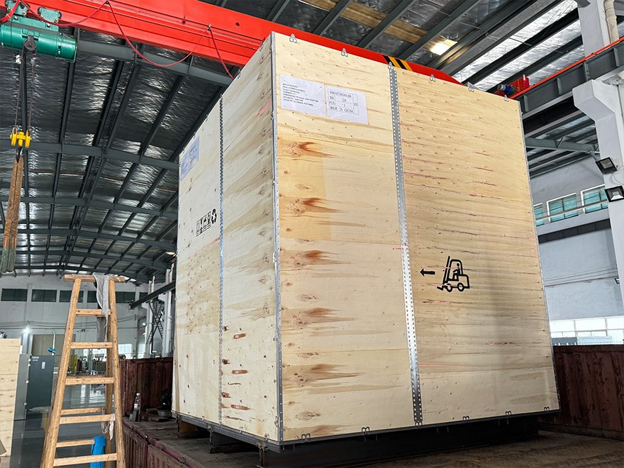 Three phase pad-mounted transformer packing Three phase pad-mounted transformer packing