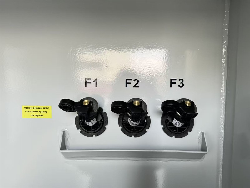 20251203085800879177 20251203085800879177